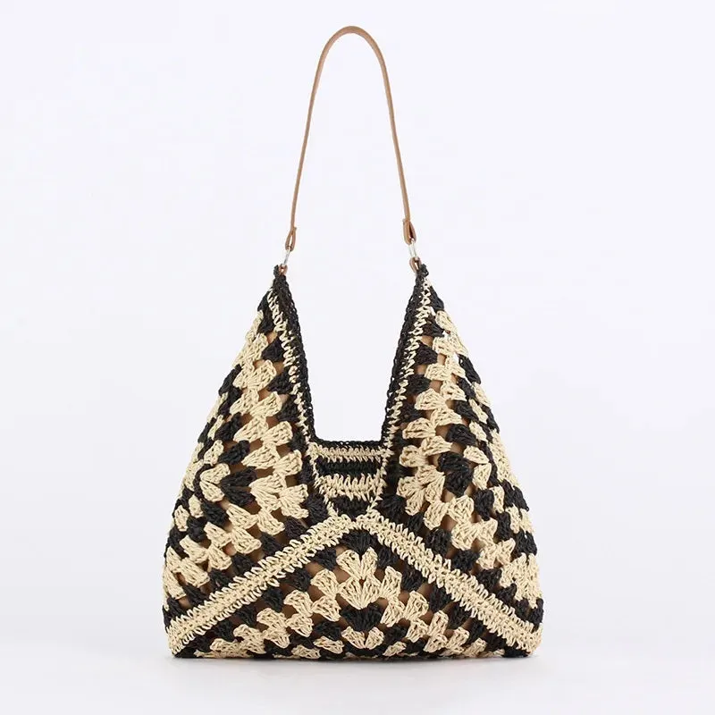 Large-Capacity Woven Straw Hollow Summer Shoulder Bag